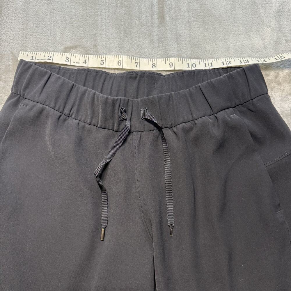 Lululemon Jogger Pants Womens 6 Black Sweatpants Drawstring Cuffed Logo Athletic - Picture 6 of 12